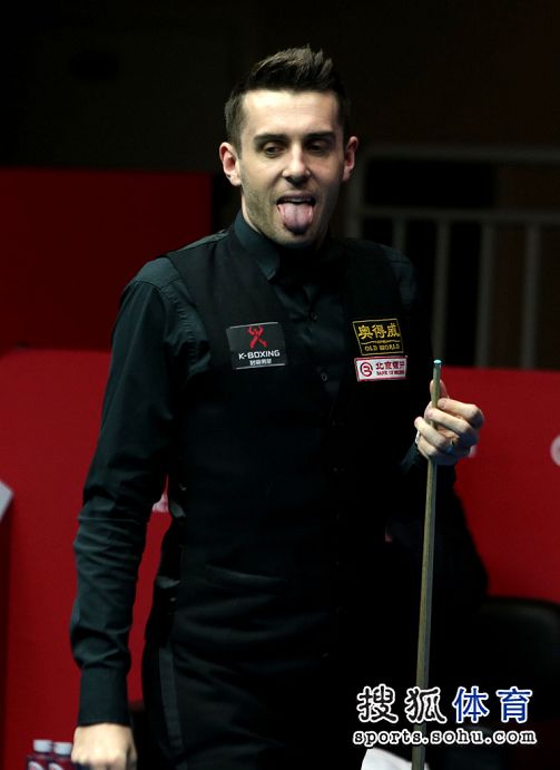 用实际行动 用实际行动